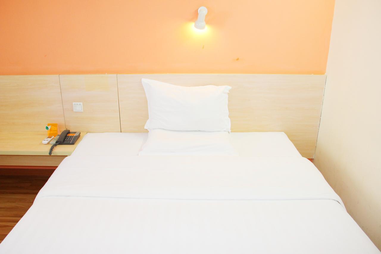 7Days Inn Beijing Yanqing Walmart Екстериор снимка